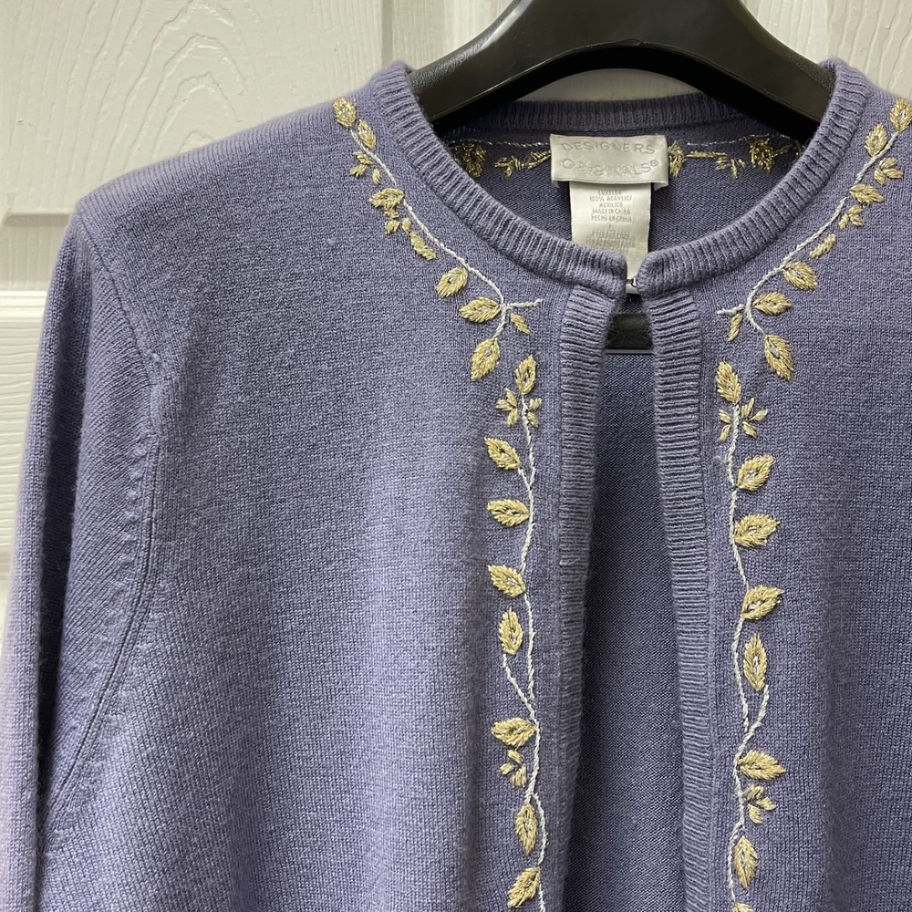 Vintage Designers Originals Women's‎ Size L Purple 100% Acrylic Knit Cardigan
